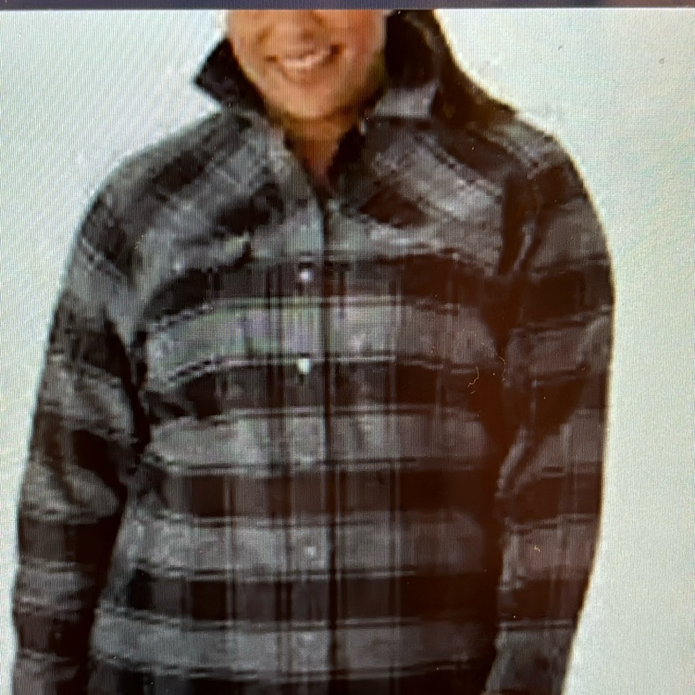 Duluth Trading Co - Women’s folklore flannel plaid button up duster / Medium